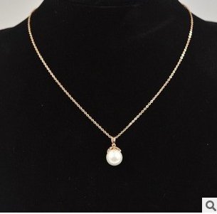 Elegant Freshwater Pearl Pendant Necklace | TrendyAffordables - TrendyAffordables - 0