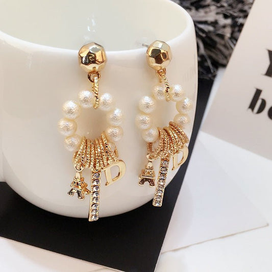 Elegant Pearl D-Shaped Women's Earrings | TrendyAffordables - TrendyAffordables - 0