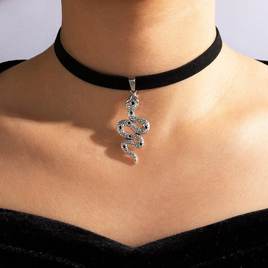 Snake Cobra Chokers: Trendy Gothic Collar for Witchy Fashion | TrendyAffordables - TrendyAffordables - 0